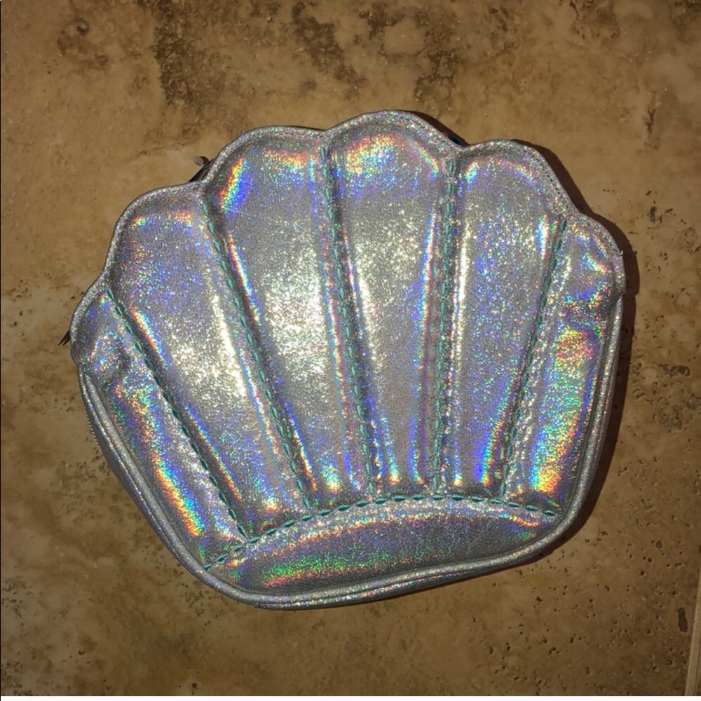 Ariel 🧜🏼‍♀️ lunch pail